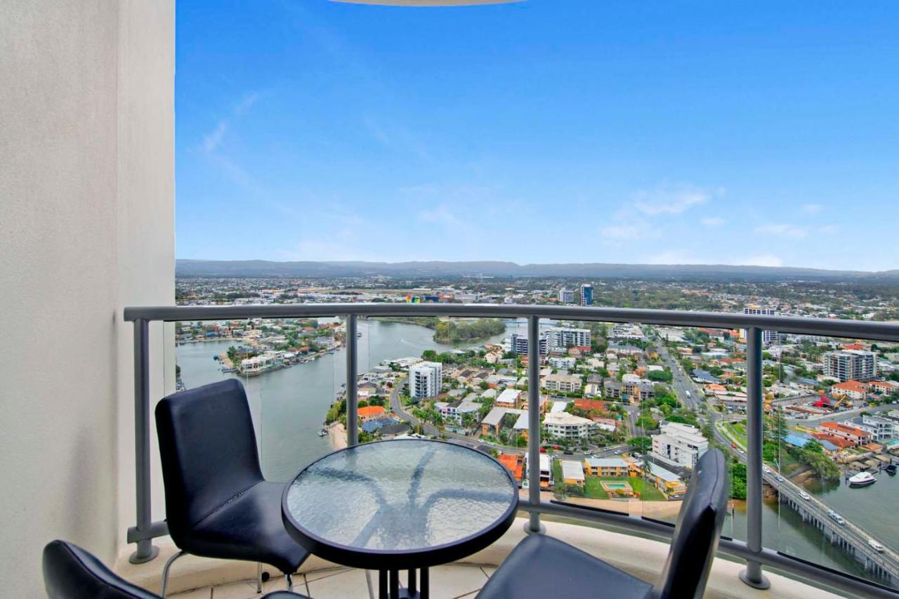 Chevron Renaissance - Self Contained & Privately Managed Apartments Gold Coast Bagian luar foto