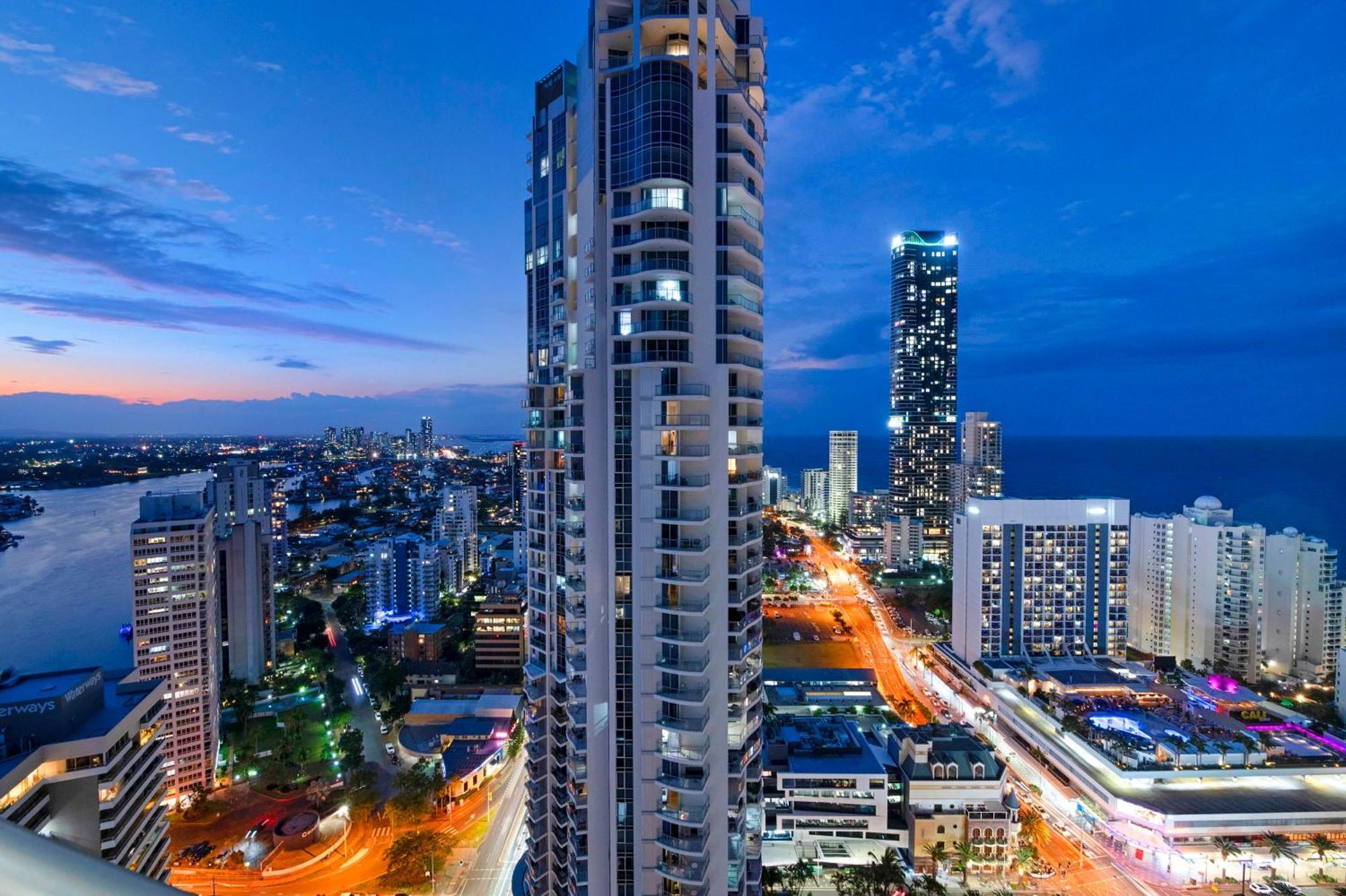 Chevron Renaissance - Self Contained & Privately Managed Apartments Gold Coast Bagian luar foto
