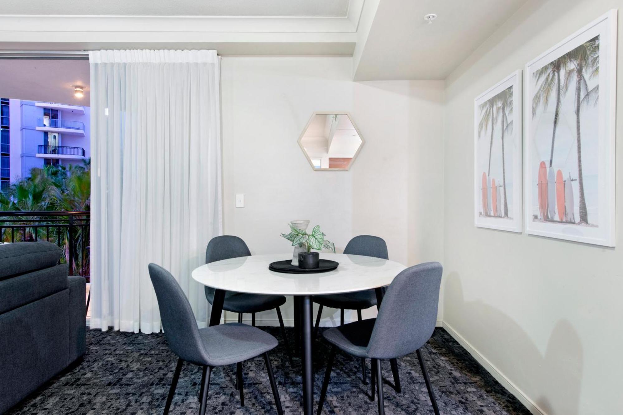 Chevron Renaissance - Self Contained & Privately Managed Apartments Gold Coast Bagian luar foto