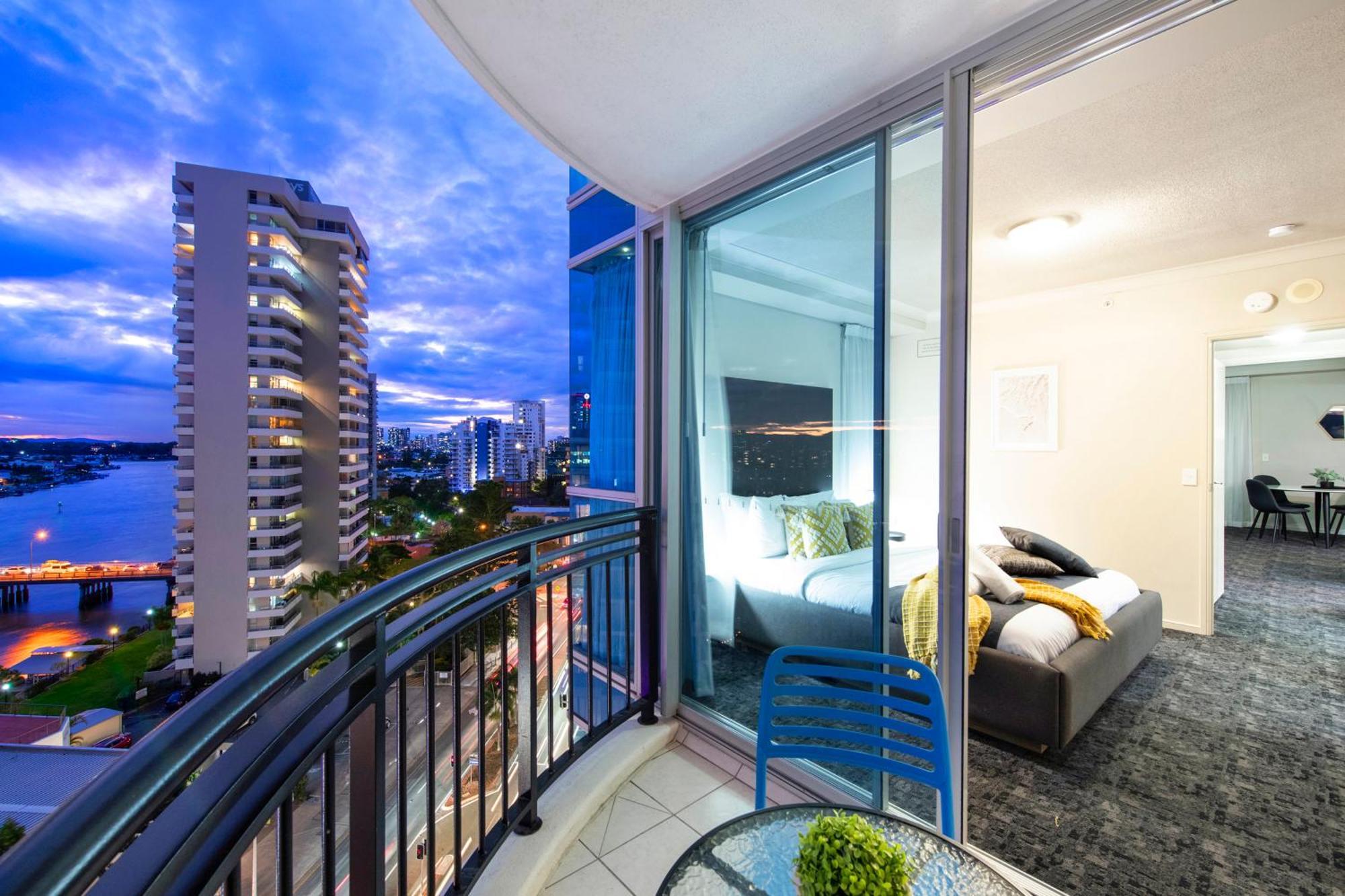 Chevron Renaissance - Self Contained & Privately Managed Apartments Gold Coast Bagian luar foto