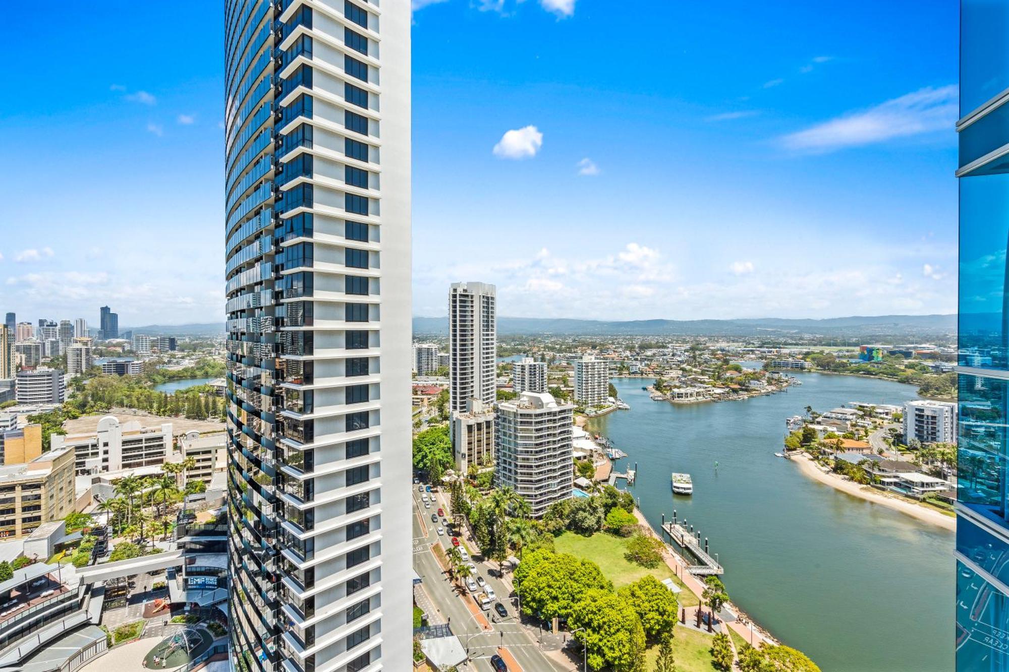 Chevron Renaissance - Self Contained & Privately Managed Apartments Gold Coast Bagian luar foto
