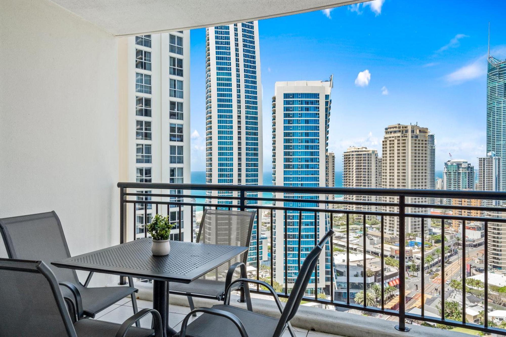 Chevron Renaissance - Self Contained & Privately Managed Apartments Gold Coast Bagian luar foto